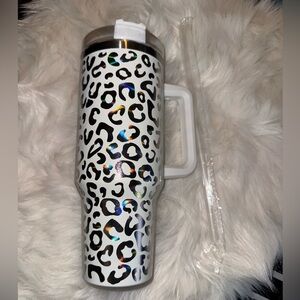 Leopard Print Tumbler with Handle